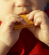 crianca-comendo.jpg